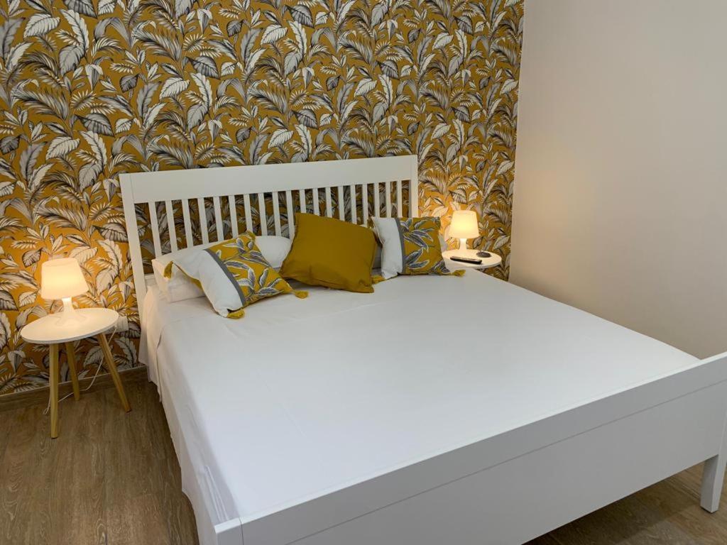 Donna Luisa-Catania Charming Apartment Exterior foto