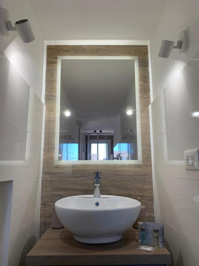 Donna Luisa-Catania Charming Apartment Exterior foto
