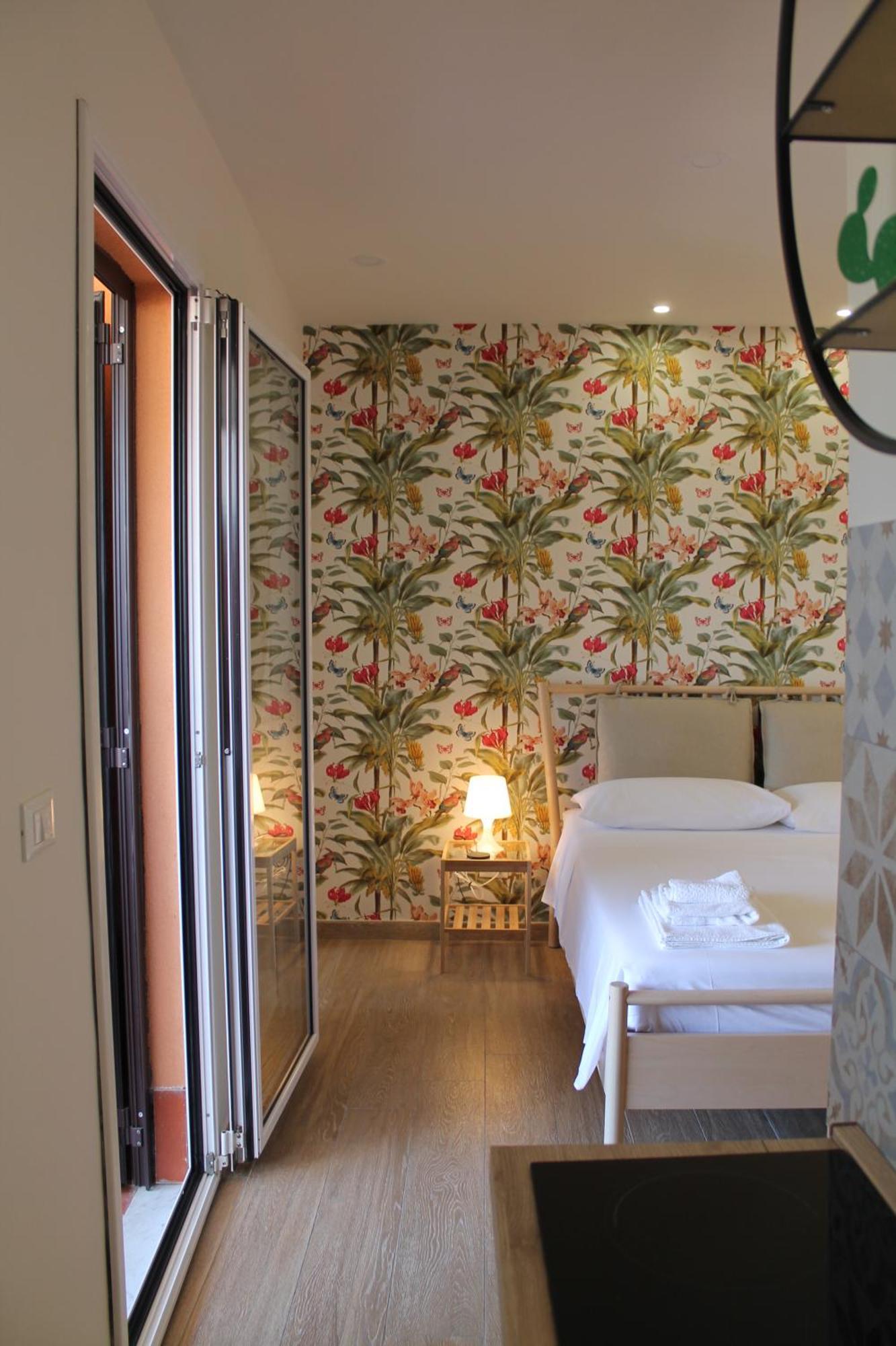 Donna Luisa-Catania Charming Apartment Exterior foto