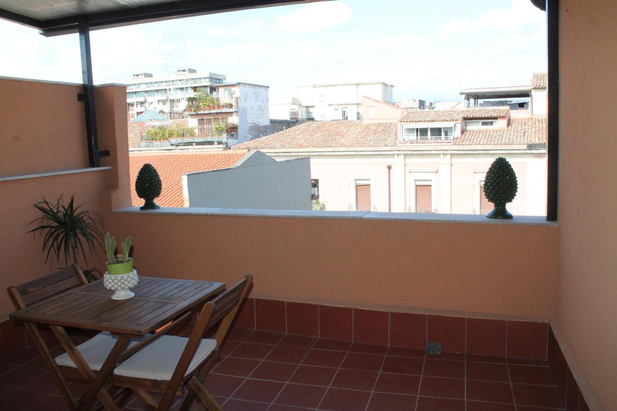 Donna Luisa-Catania Charming Apartment Exterior foto